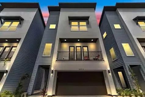 1915 Kolfahl Street B Houston TX 77023