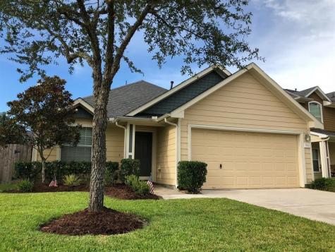 12915 Redbud Shores Lane Houston TX 77044