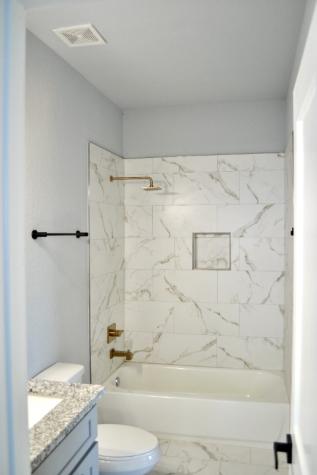1839 Dewalt Street Houston TX 77088