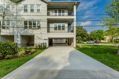 4501 Larch Lane Bellaire TX 77401