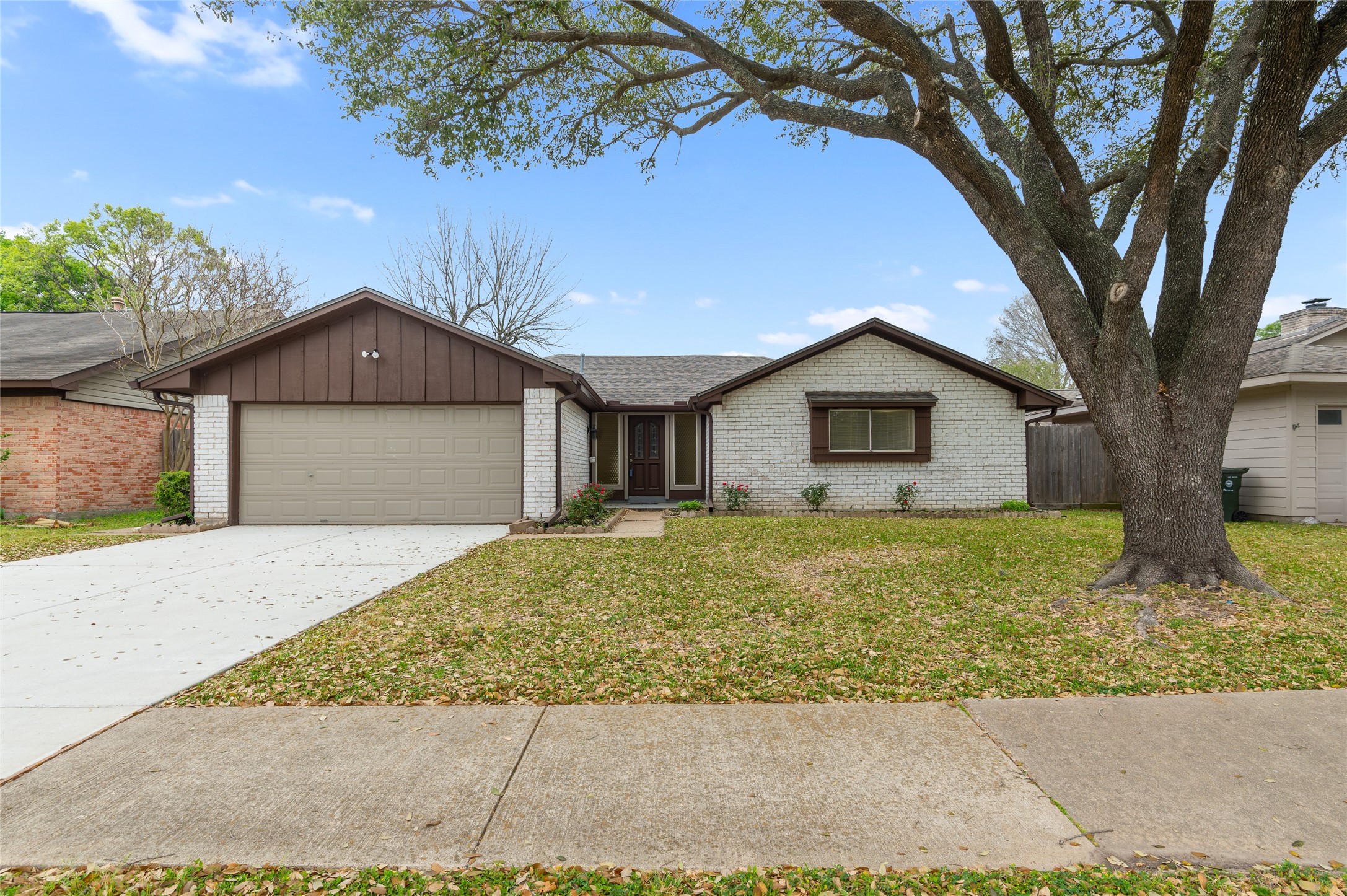 1418 Bramblebury Drive Sugar Land TX 77498