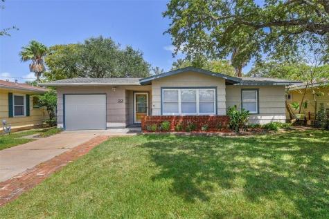 22 Lyncrest Drive Galveston TX 77550