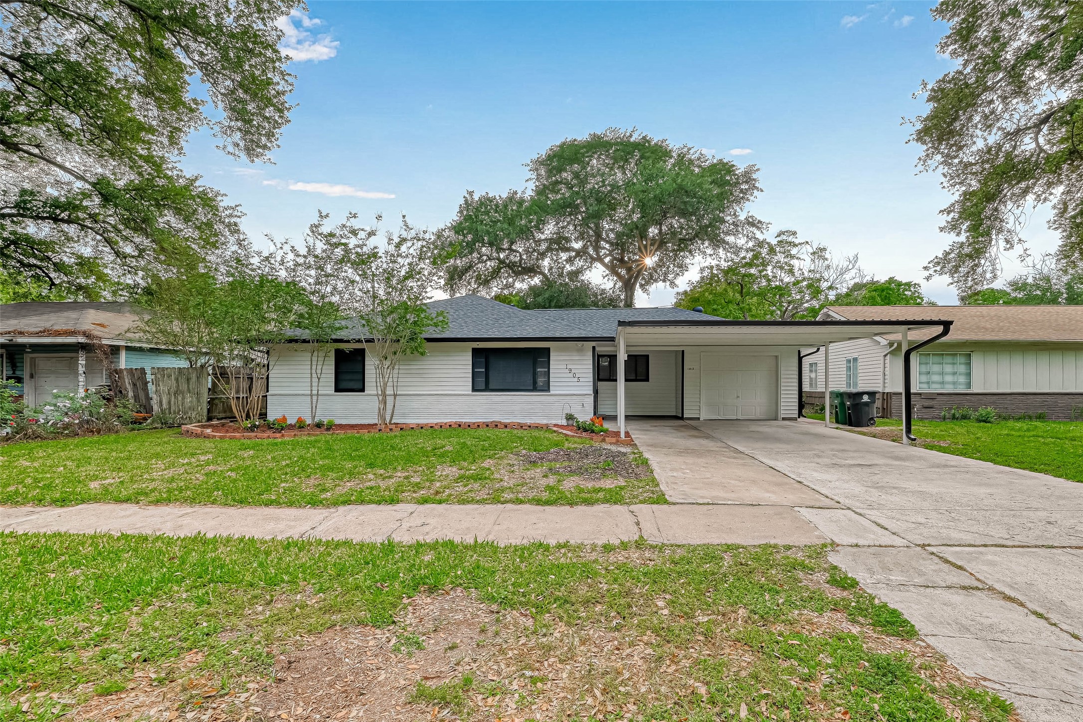 1905 Coulcrest Drive Houston TX 77055