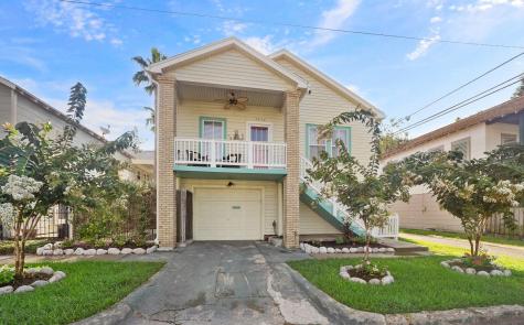1212 17th Street Galveston TX 77550