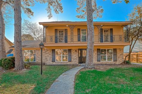 4815 Wind Chimes Drive Houston TX 77066