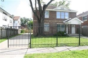 2718 Truxillo Street Houston TX 77004