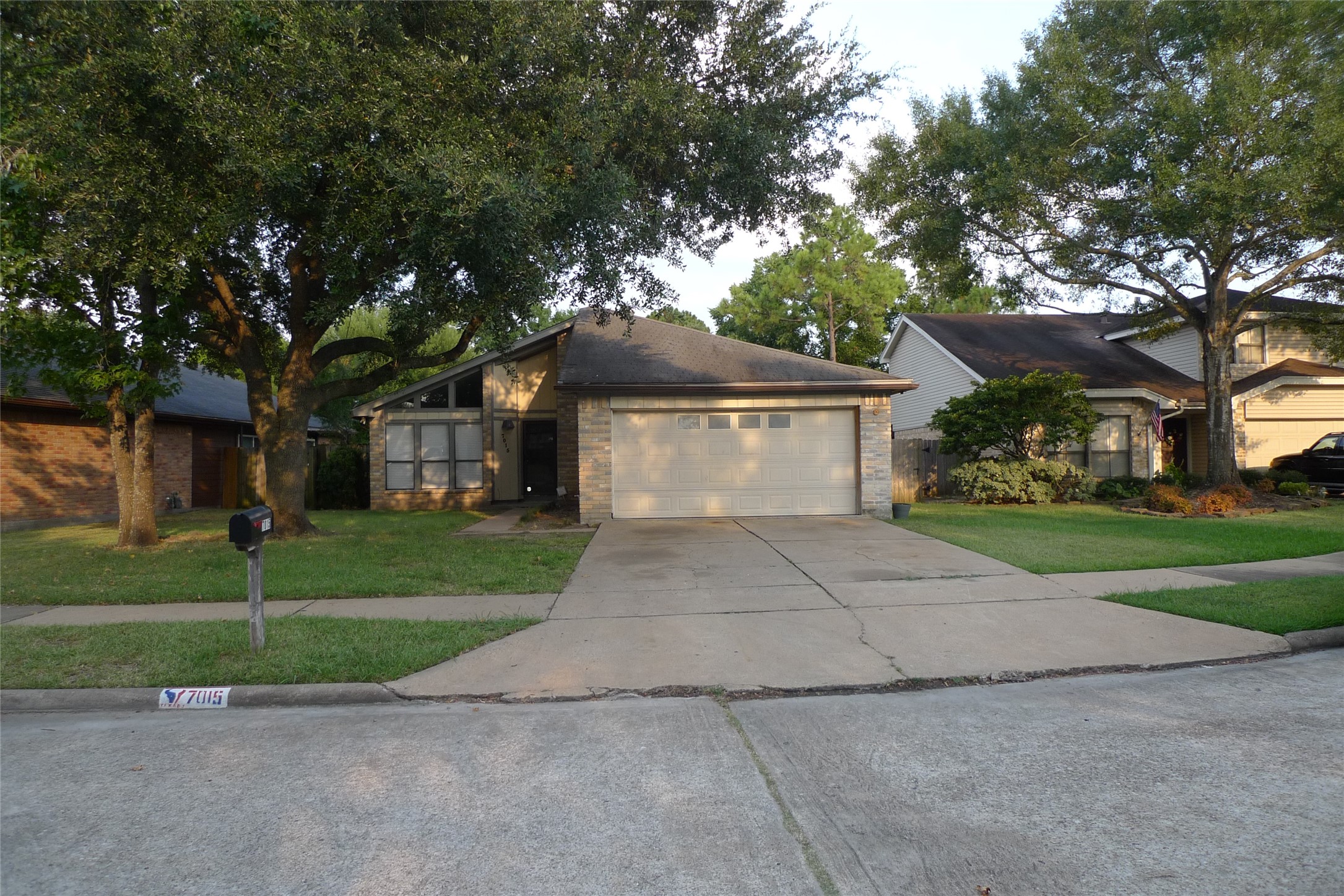 7015 Caladero Drive Houston TX 77083