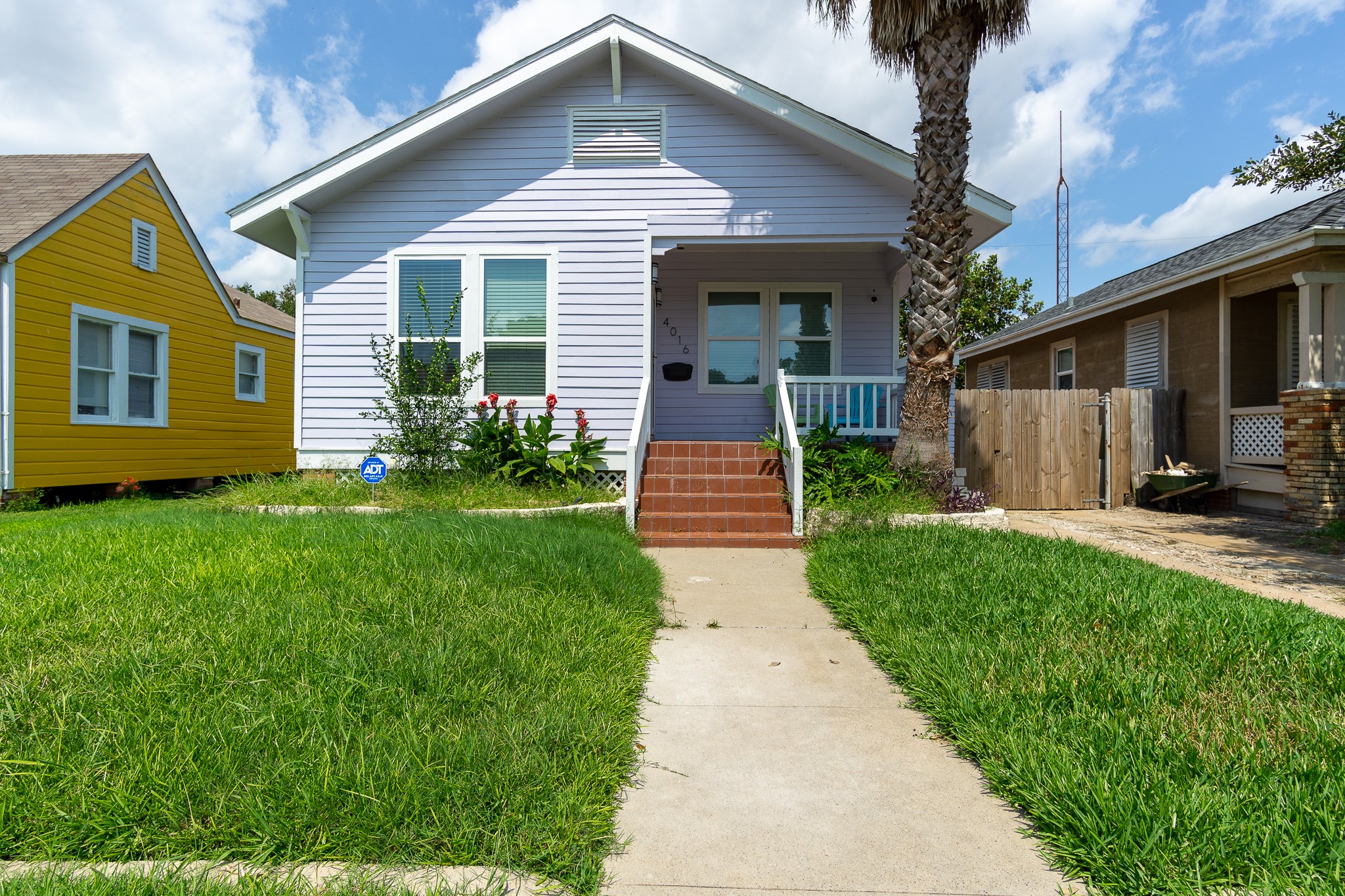 4016 Avenue S 1/2 Galveston TX 77550