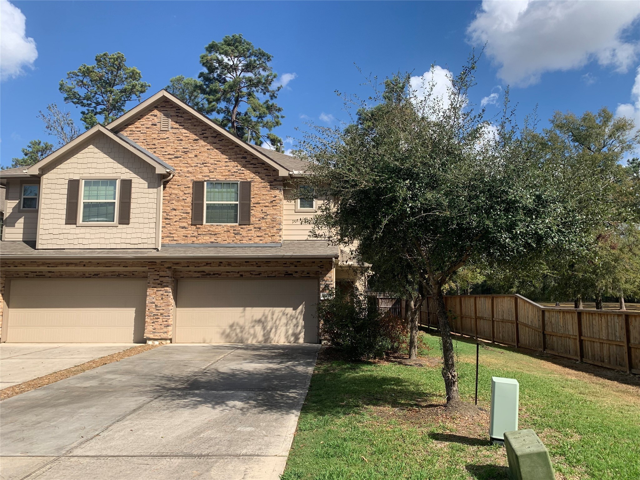 16106 Beachside Place Crosby TX 77532