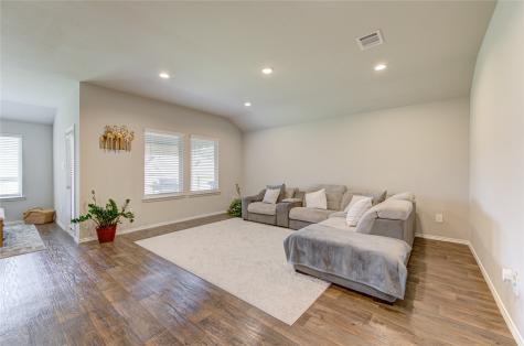 14935 Prickly Pear Cove Magnolia TX 77354