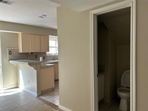 1403 Blalock Road 16 Houston TX 77055