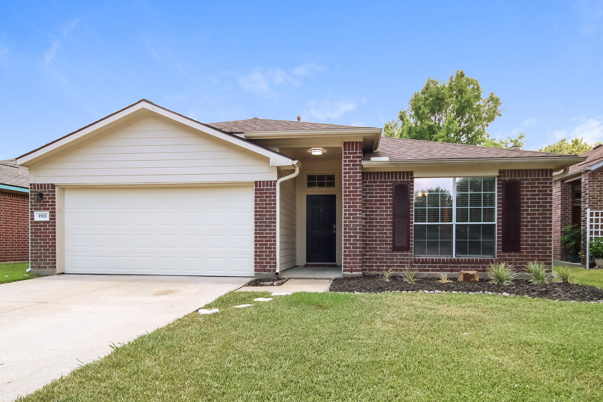 1921 Cameo Court League City TX 77573