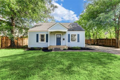 713 Sue Barnett Drive Houston TX 77018