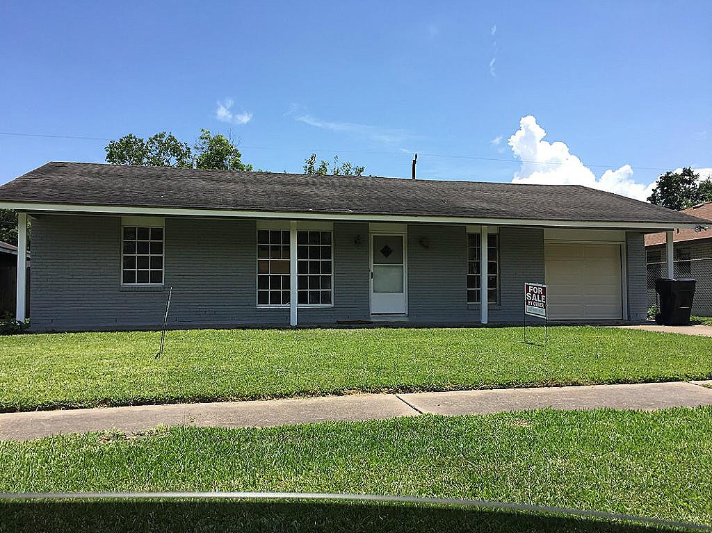 5818 Hirondel Street Houston TX 77033