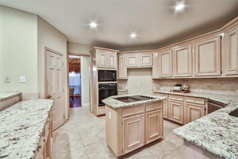 16 Kelliwood Courts Circle Katy TX 77450