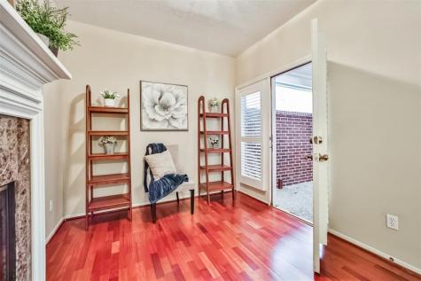 16 Kelliwood Courts Circle Katy TX 77450