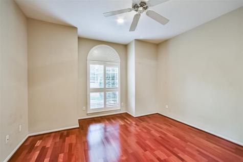 16 Kelliwood Courts Circle Katy TX 77450