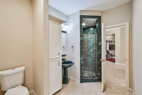 16 Kelliwood Courts Circle Katy TX 77450