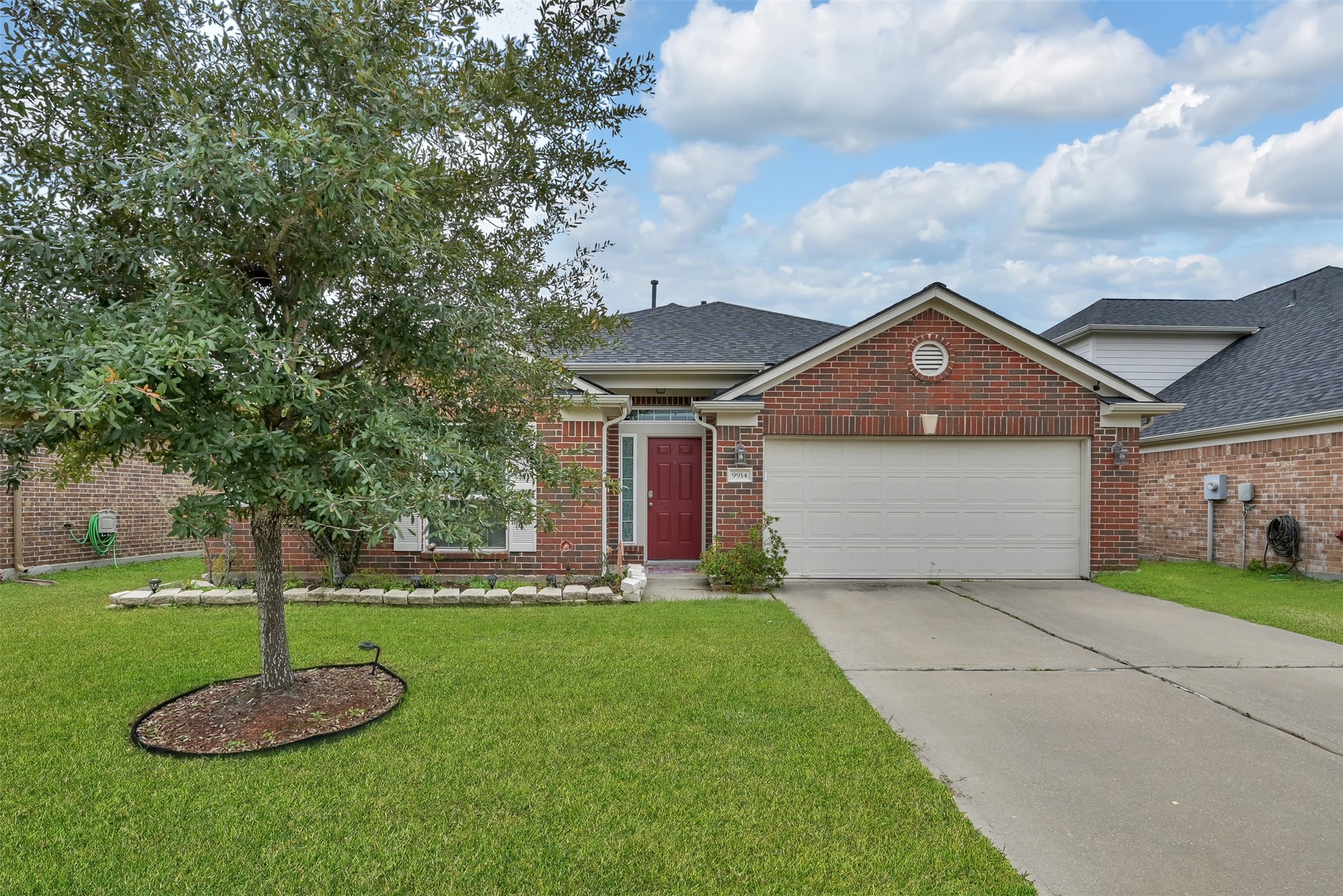 9914 Knob Hollow Way Conroe TX 77385