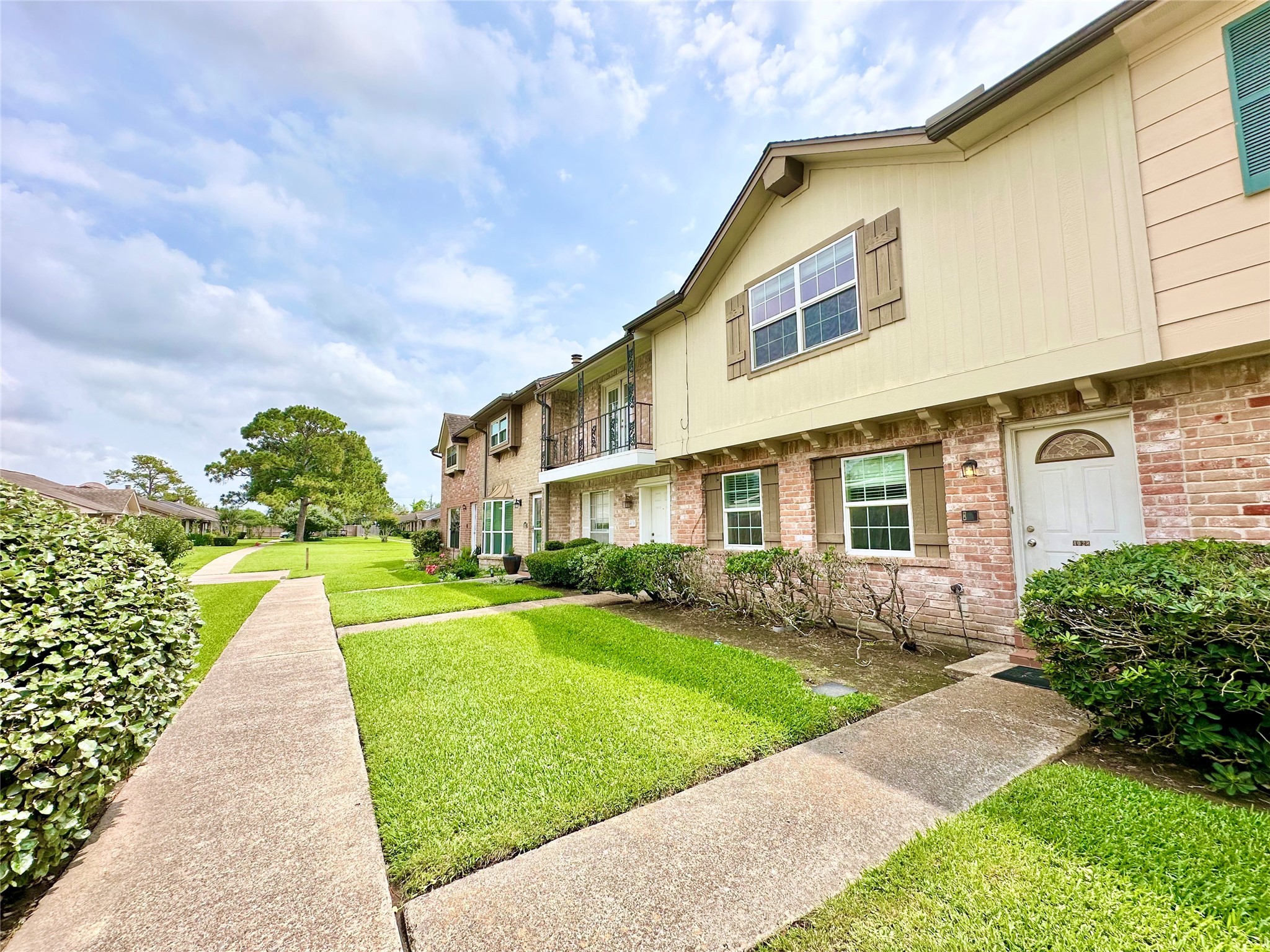 4028 Laura Leigh Drive Friendswood TX 77546
