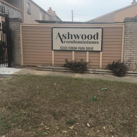 10203 Forum Park 212 Houston TX 77036