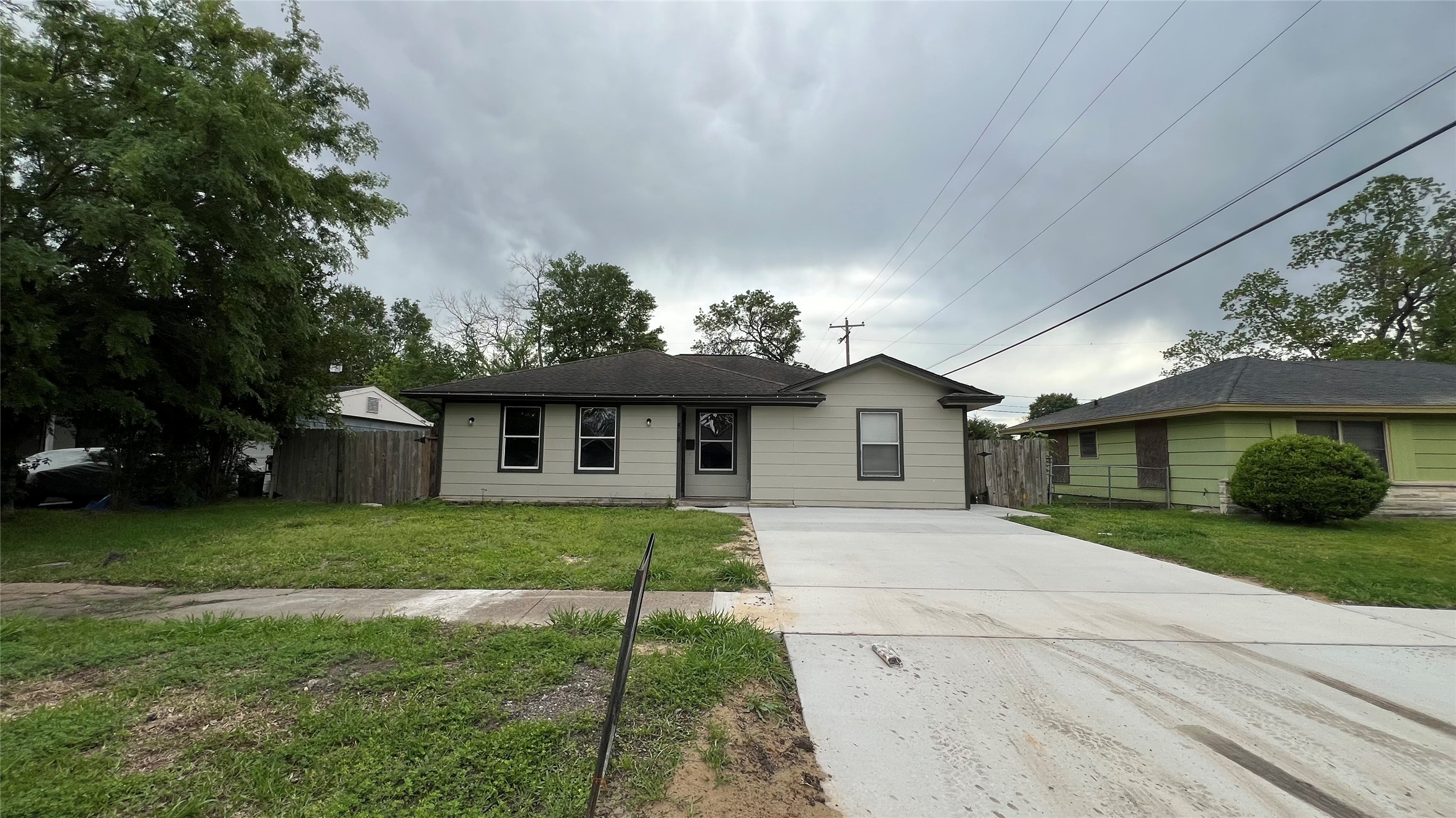 804 Valerie Avenue Pasadena TX 77502