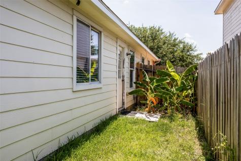 21219 Rezanof Road Humble TX 77338