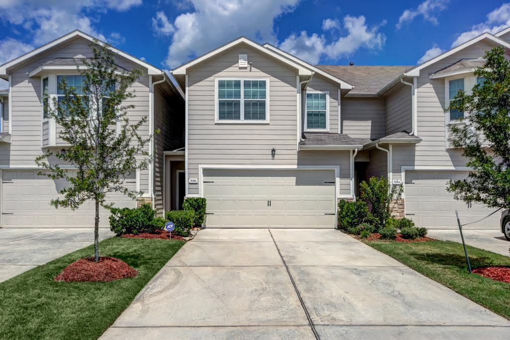 5016 Fjord Court Houston TX 77066