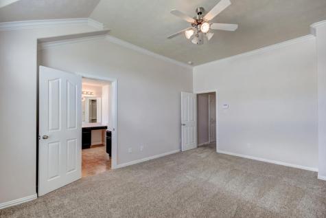 5016 Fjord Court Houston TX 77066