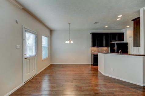 5016 Fjord Court Houston TX 77066