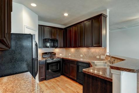 5016 Fjord Court Houston TX 77066