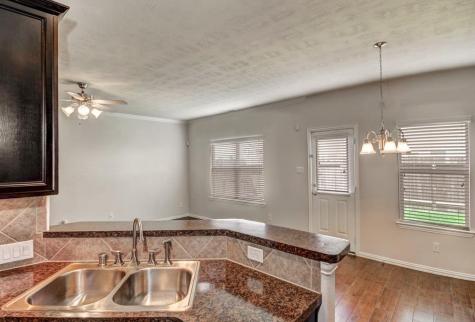 5016 Fjord Court Houston TX 77066