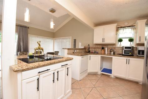 7726 Miller Glen Lane Houston TX 77072