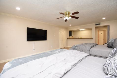 7726 Miller Glen Lane Houston TX 77072