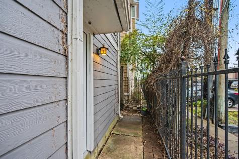 2416 Charleston Street A Houston TX 77021