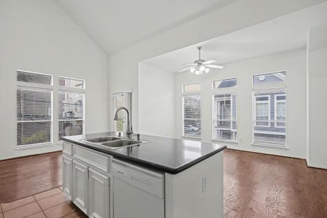 2416 Charleston Street A Houston TX 77021