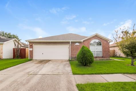 3218 Red Cedar Drive Baytown TX 77521