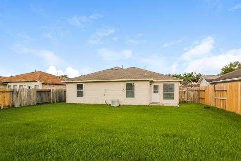 3218 Red Cedar Drive Baytown TX 77521