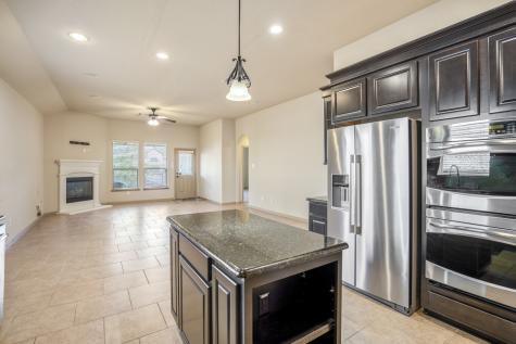 10 Handbridge Place Tomball TX 77375