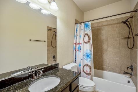 10 Handbridge Place Tomball TX 77375