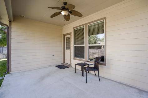 10 Handbridge Place Tomball TX 77375