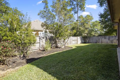 10 Handbridge Place Tomball TX 77375