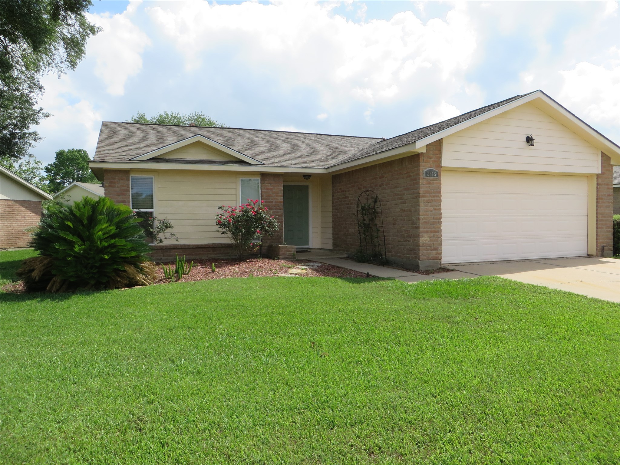 2815 Old Fort Road Sugar Land TX 77479