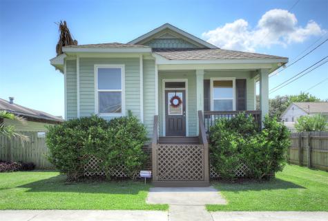 1413 Kirwin Street Galveston TX 77551