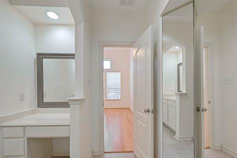 611 Sierra Breeze Houston TX 77094