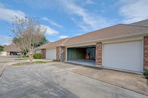 611 Sierra Breeze Houston TX 77094