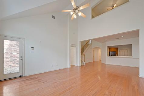 611 Sierra Breeze Houston TX 77094