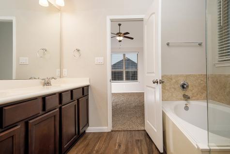 14215 Irvine Ranch Trail Conroe TX 77384