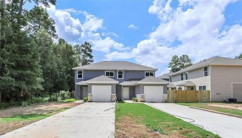 2704 Appian Way New Caney TX 77357