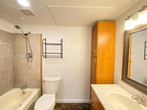 1112 Lawrence Street 13 Houston TX 77008